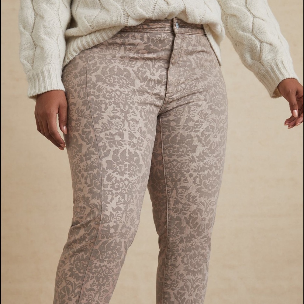 Anthropologie | PILCRO FLOCKED LEGGINGS | Size 32 - Picture 6 of 10